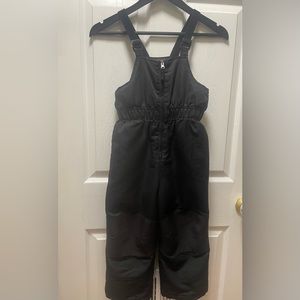5T boys snow suit overalls